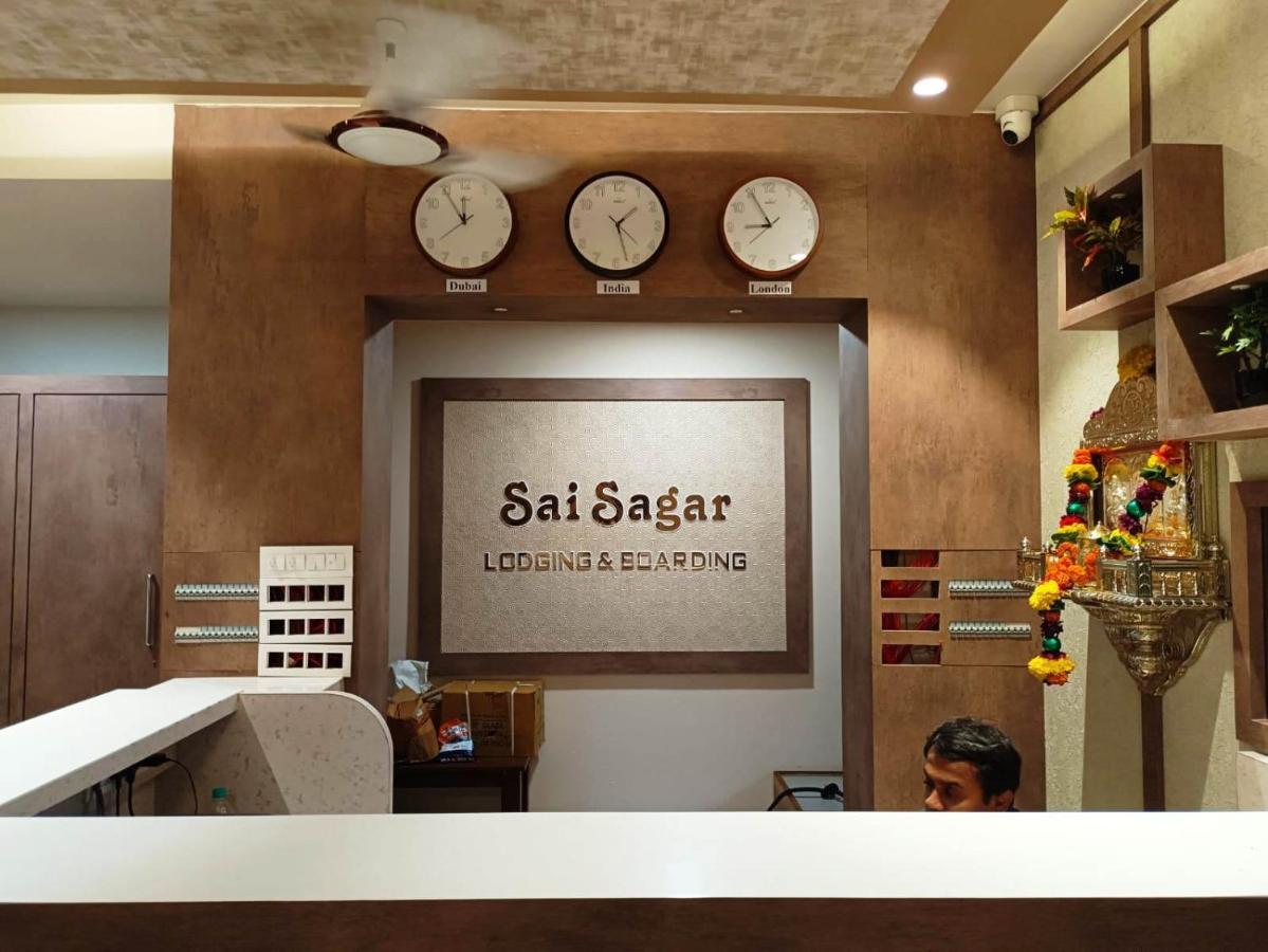Sai Sagar Lodging & Boarding Ulhāsnagar エクステリア 写真