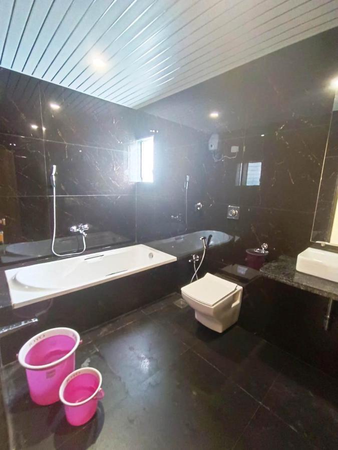 Sai Sagar Lodging & Boarding Ulhāsnagar エクステリア 写真