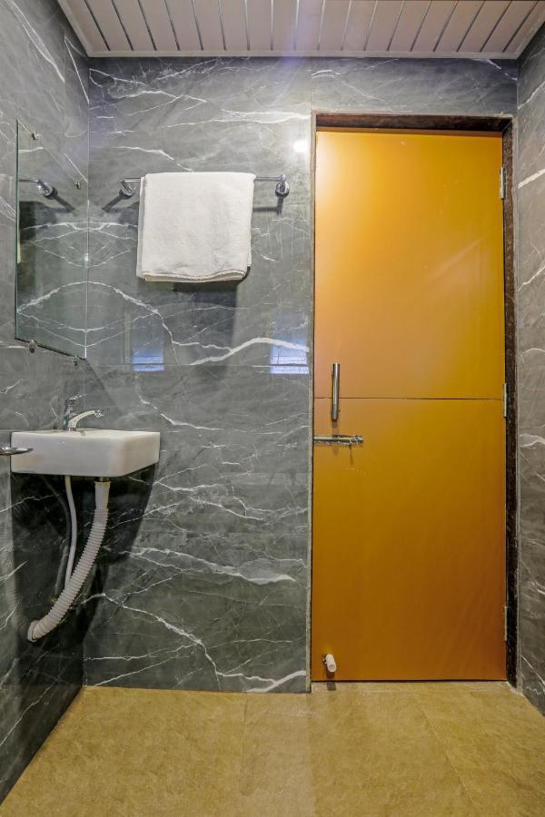 Sai Sagar Lodging & Boarding Ulhāsnagar エクステリア 写真