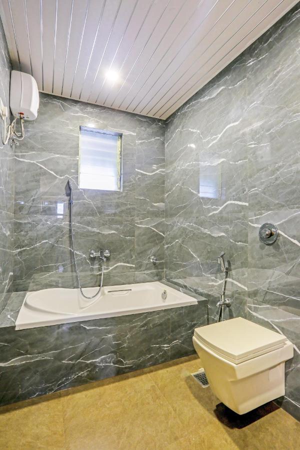 Sai Sagar Lodging & Boarding Ulhāsnagar エクステリア 写真