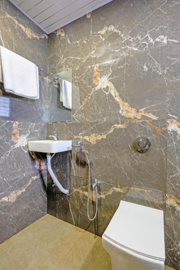 Sai Sagar Lodging & Boarding Ulhāsnagar エクステリア 写真