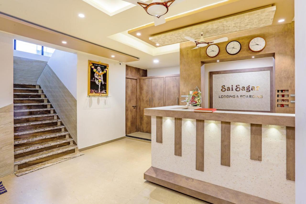 Sai Sagar Lodging & Boarding Ulhāsnagar エクステリア 写真